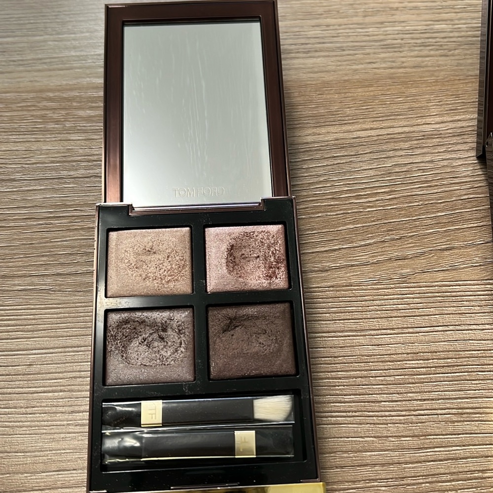 Tom ford nude dip eyeshadow pallet (used)